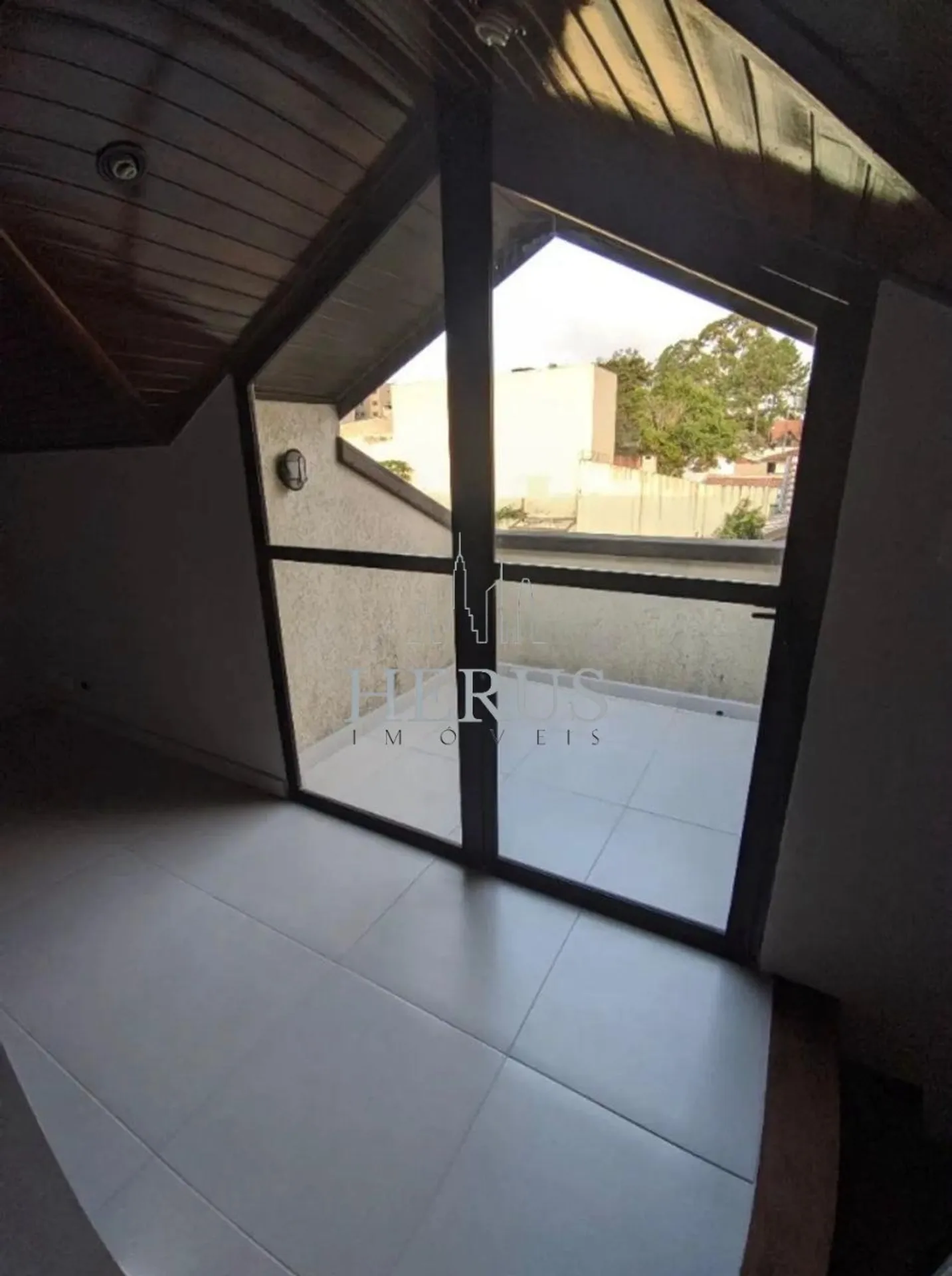 Condo house with 3 bedrooms and 216 m² plus 2 parking — photo 12