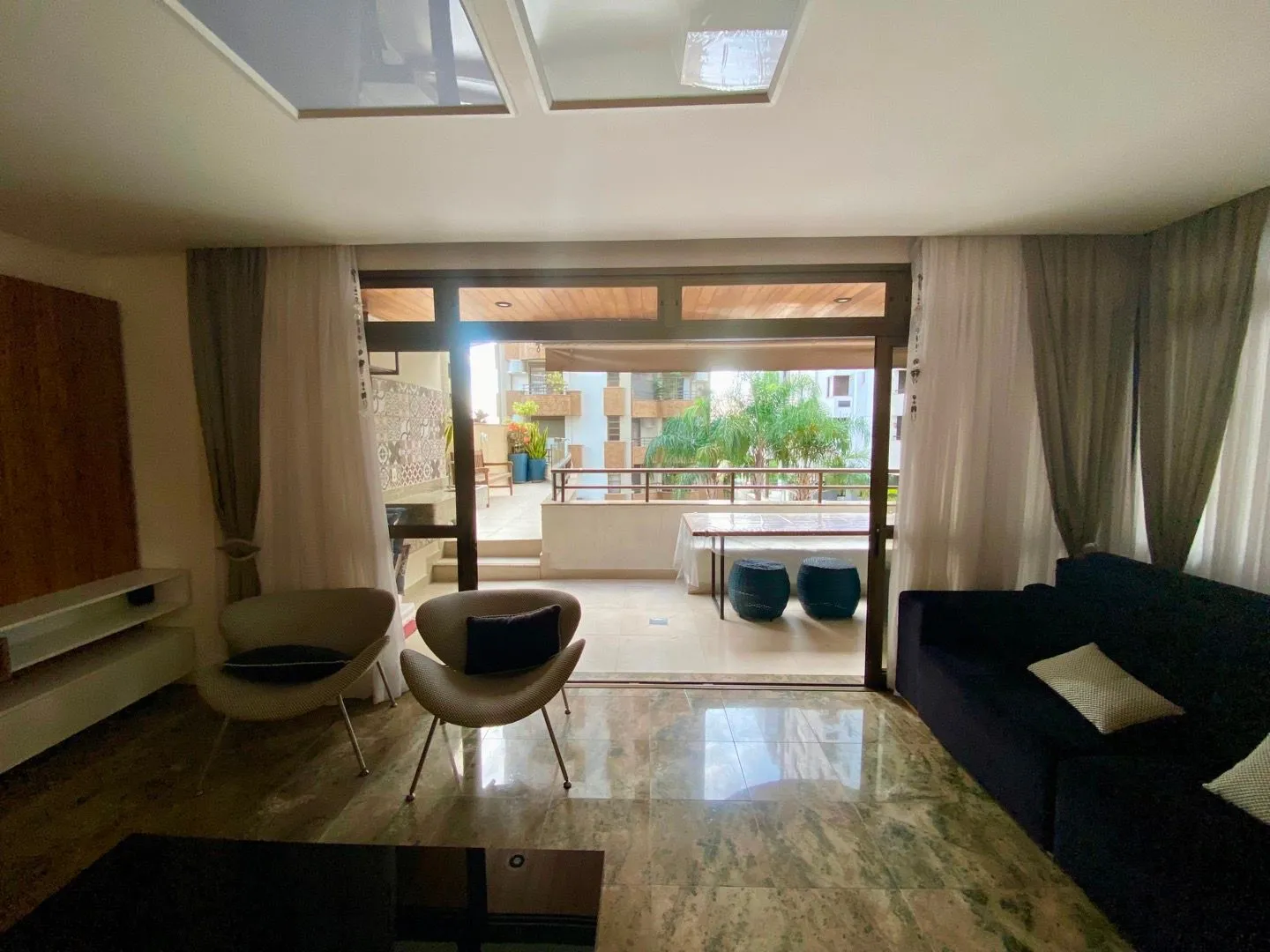 Балкон з грилем та 3 спальні: квартира 397 м² — photo 15