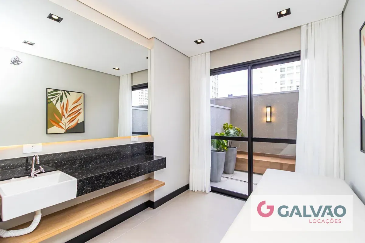 Furnished 1-bedroom apartment with open-plan gas kitchen — photo 23