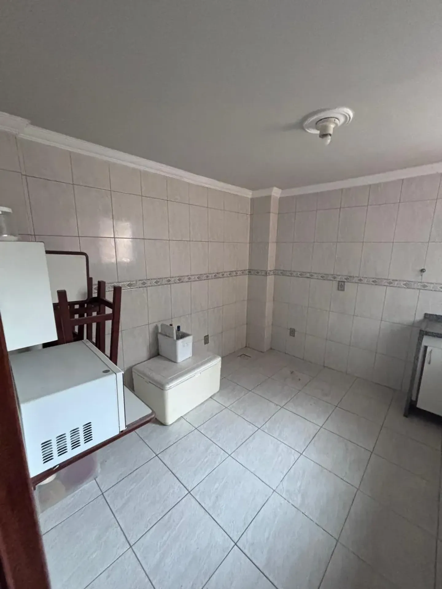 3-bedroom apartment with 2 bathrooms and glass balcony — photo 42