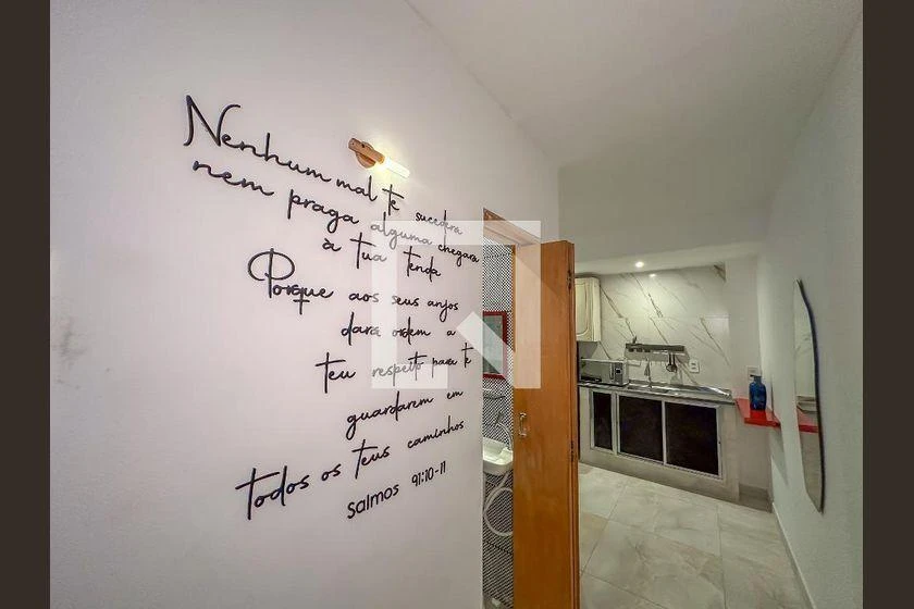 Monoambiente con espacio de home office en Rio de Janeiro — photo 33