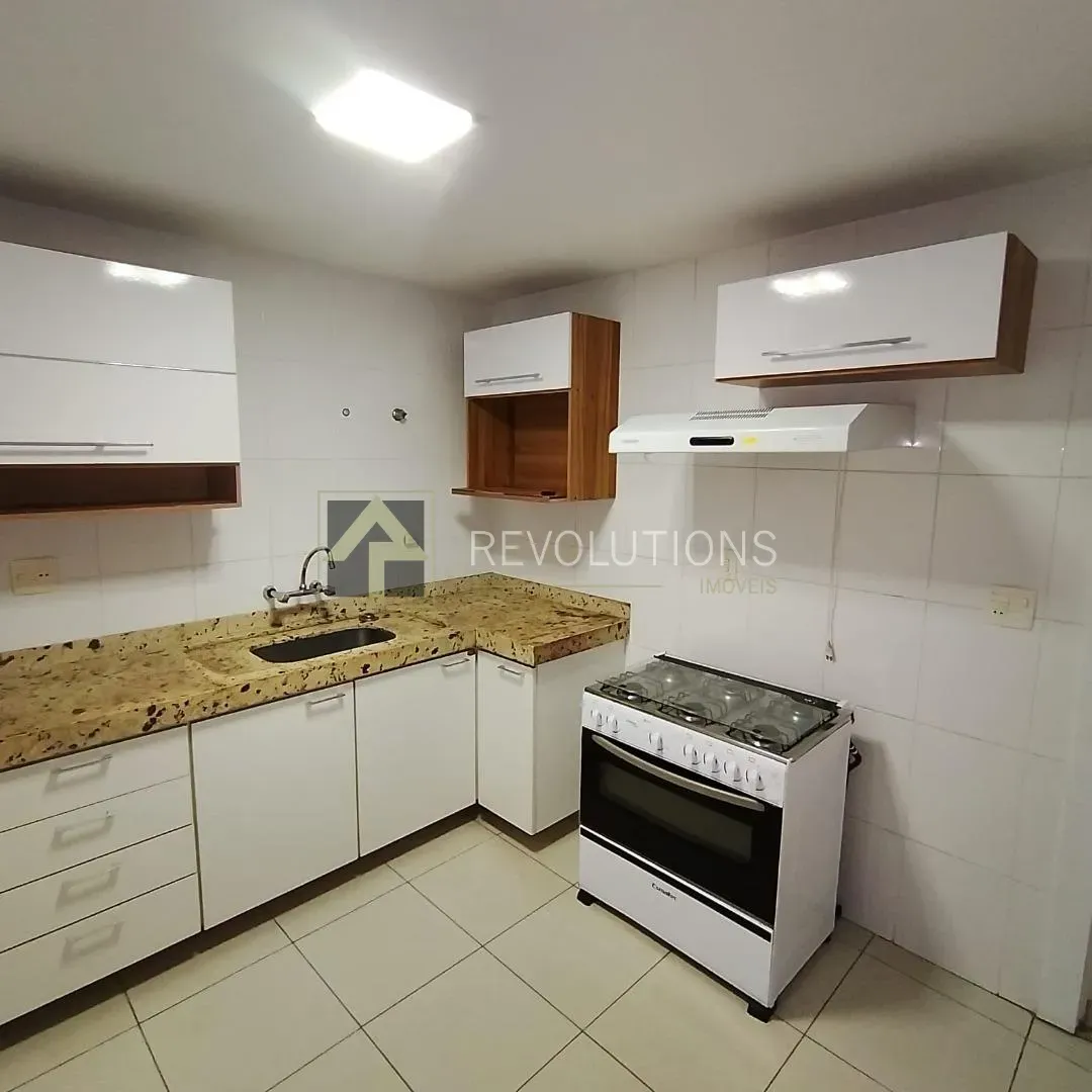 Apartamento de 3 quartos com 5 banheiros e cozinha fechada — photo 23