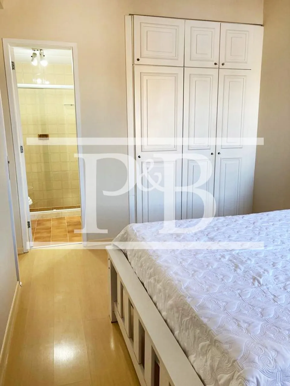2-bedroom apartment with balcony — photo 10