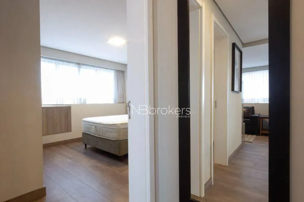 Furnished 2-bedroom apartment with private garden — photo 10