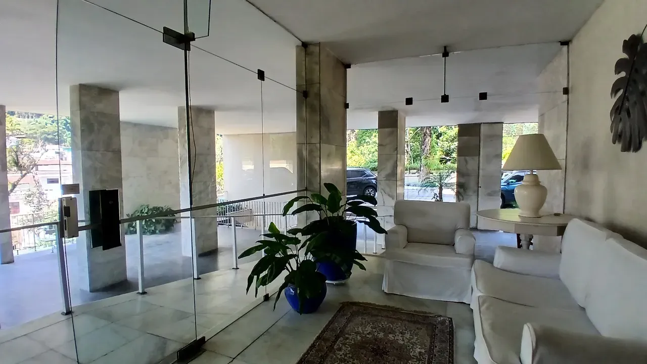 Vista a la montaña y 3 dormitorios: departamento de 148 m² — photo 54