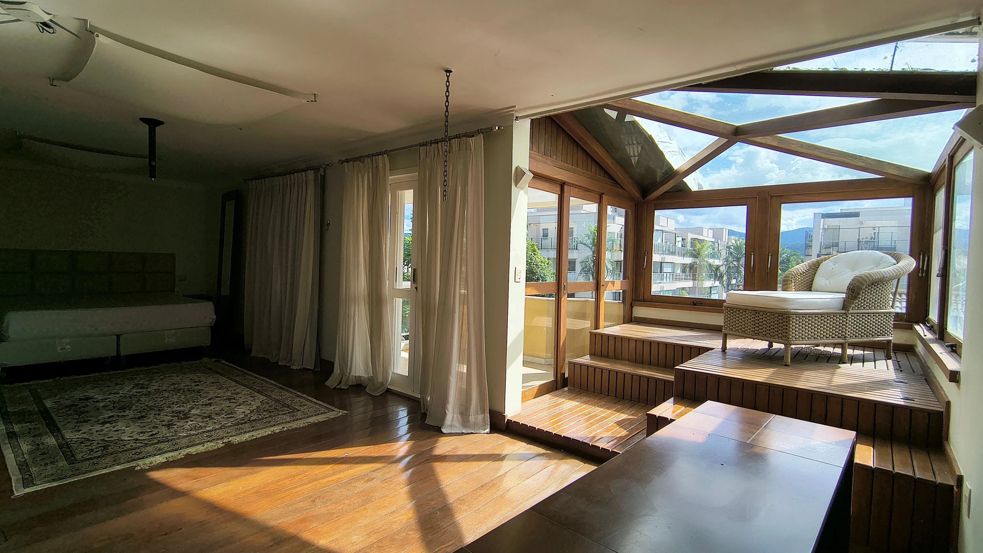 Furnished house with 7 bedrooms and open-plan kitchen — photo 3