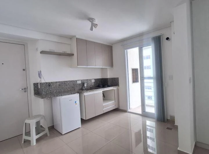 Studio 32 m² no 6º andar, sem vaga e com varanda — photo 2