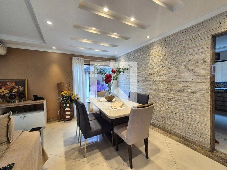 Furnished house, 400 m², with a glass-enclosed balcony — photo 38
