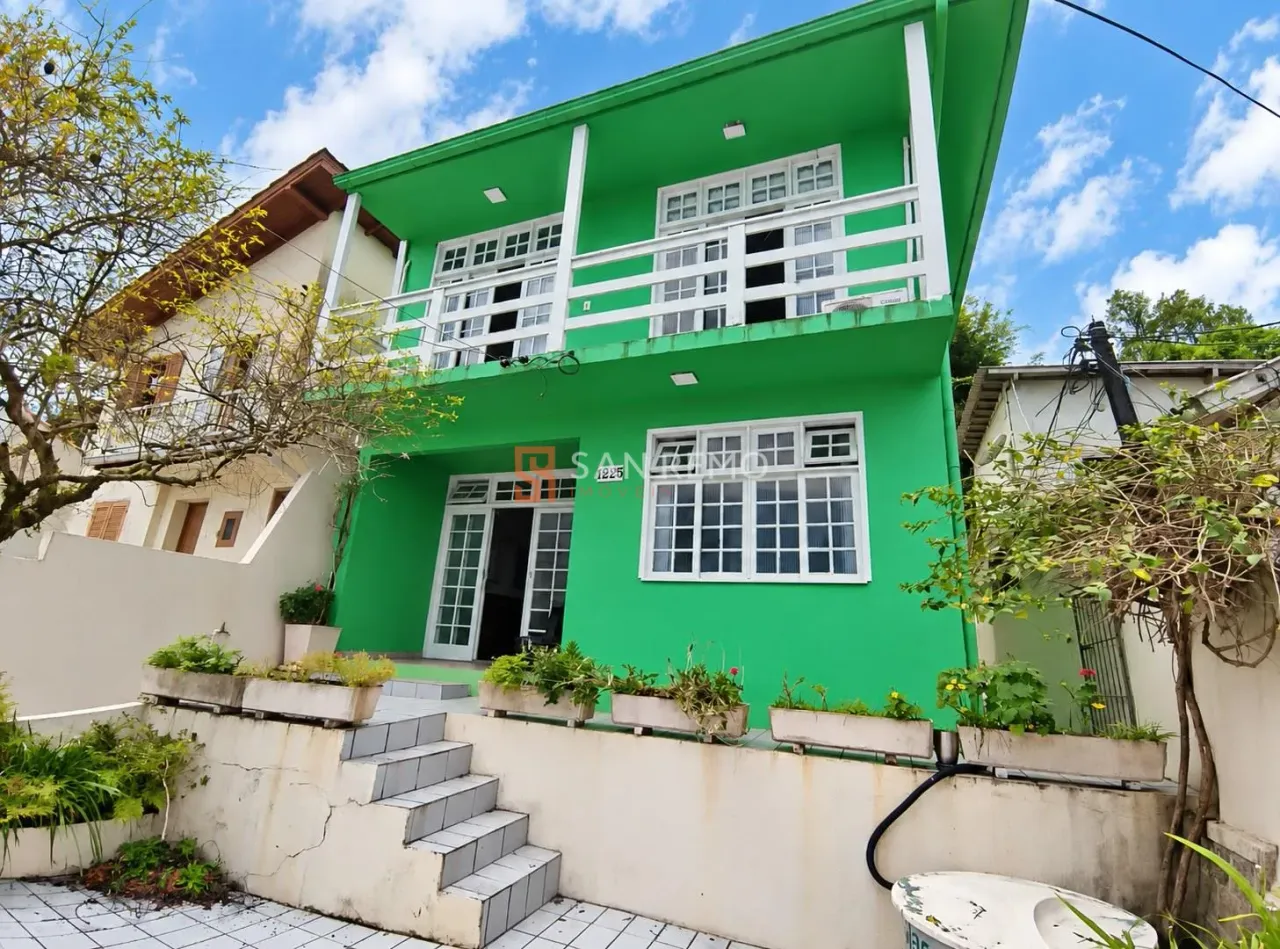 145 m² house with a grill on the balcony and a home office — photo 12