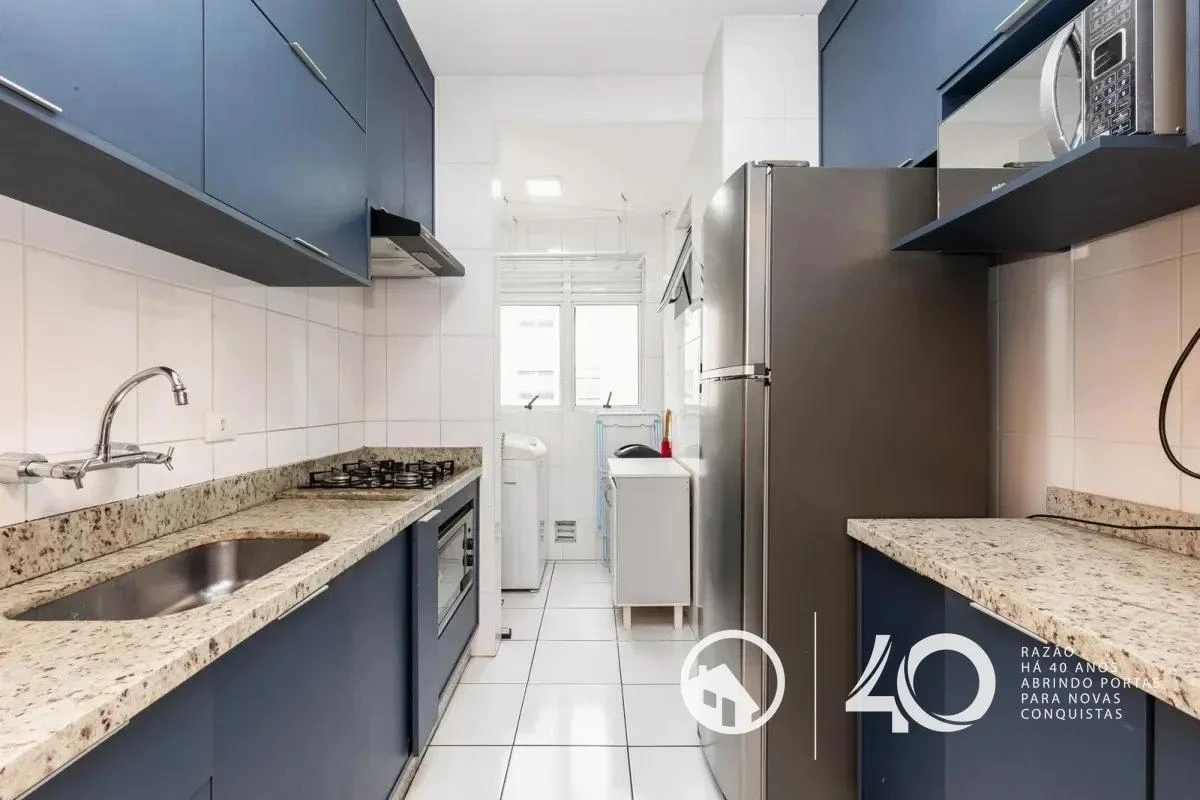 3-bedroom apartment with a washing machine — photo 2