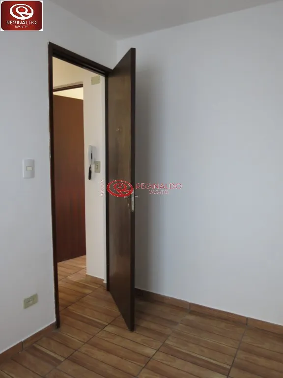 House with 2 bedrooms, 1 bath and 1 parking space — photo 41