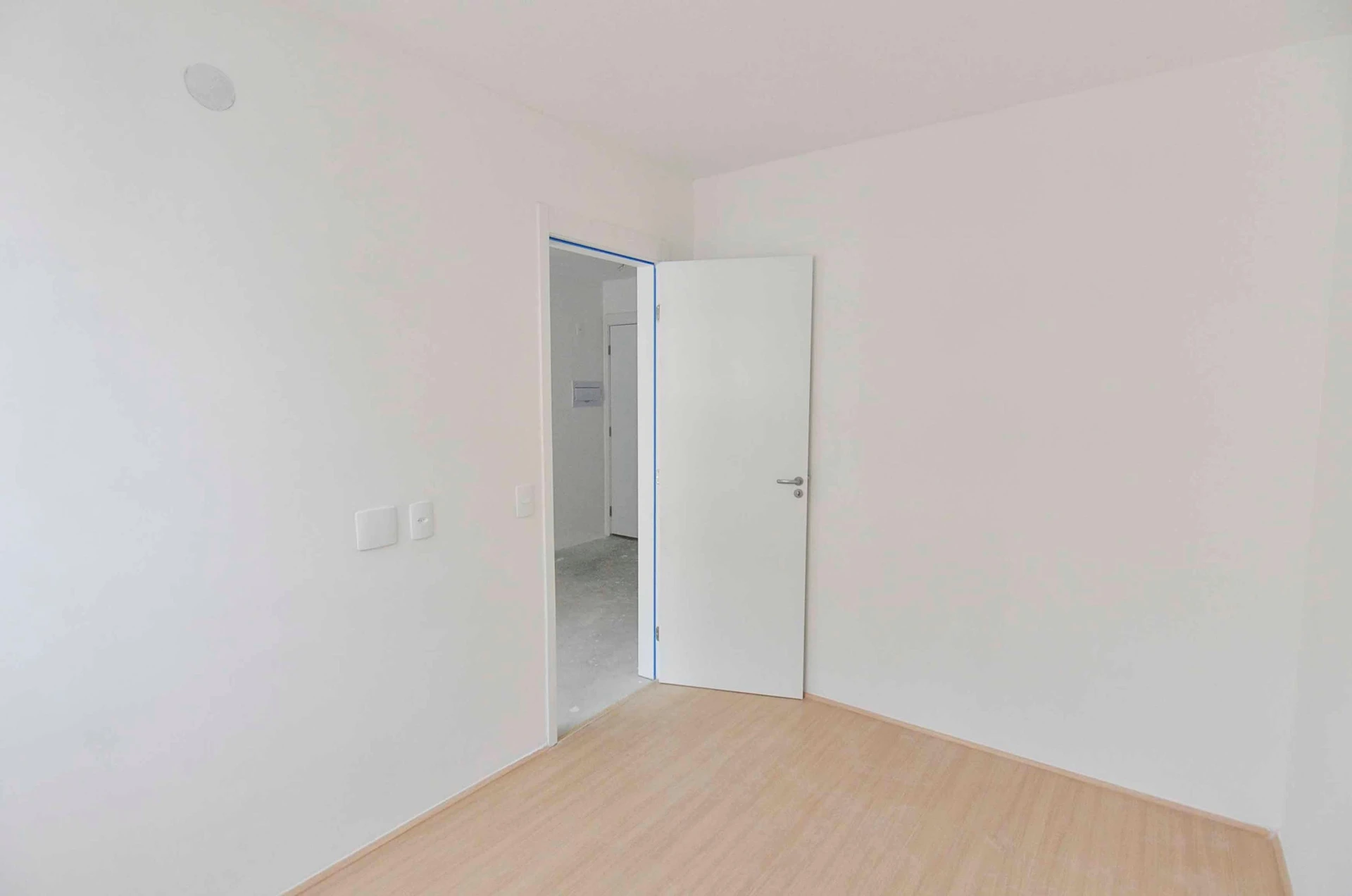 Apartamento de 2 quartos em condomínio com academia — photo 42