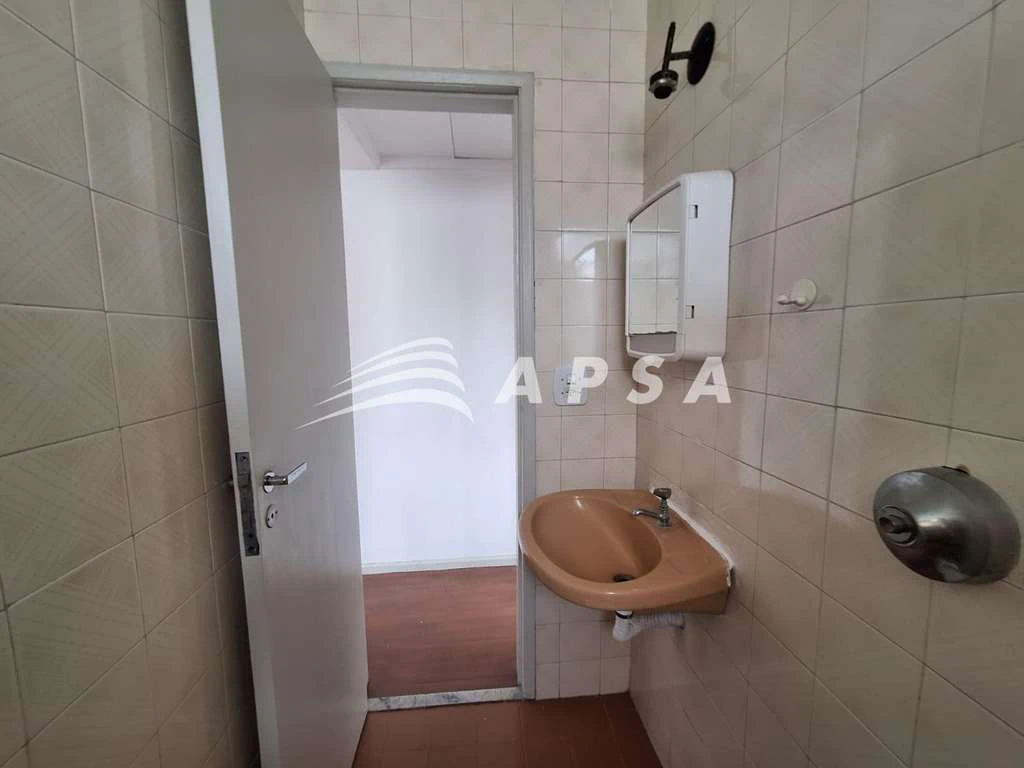1-bedroom apartment with separate kitchen and air conditioning — photo 23