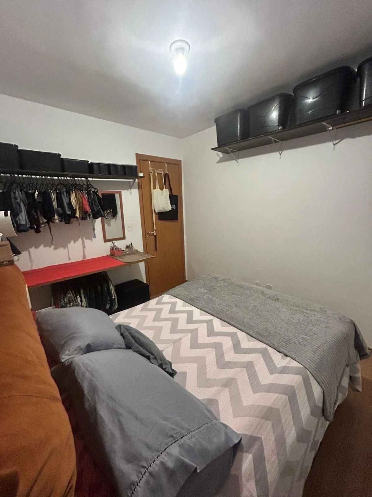 Apartamento amueblado de 2 dormitorios y 1 plaza de aparcamiento — photo 4