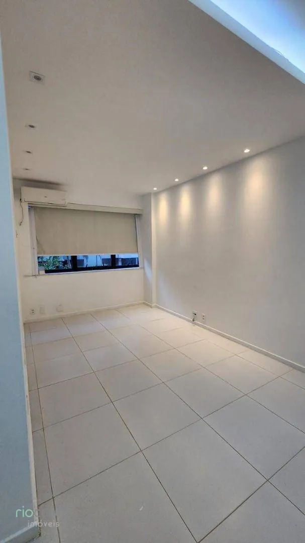 115 m² apartment with 3 bedrooms and a balcony — photo 13