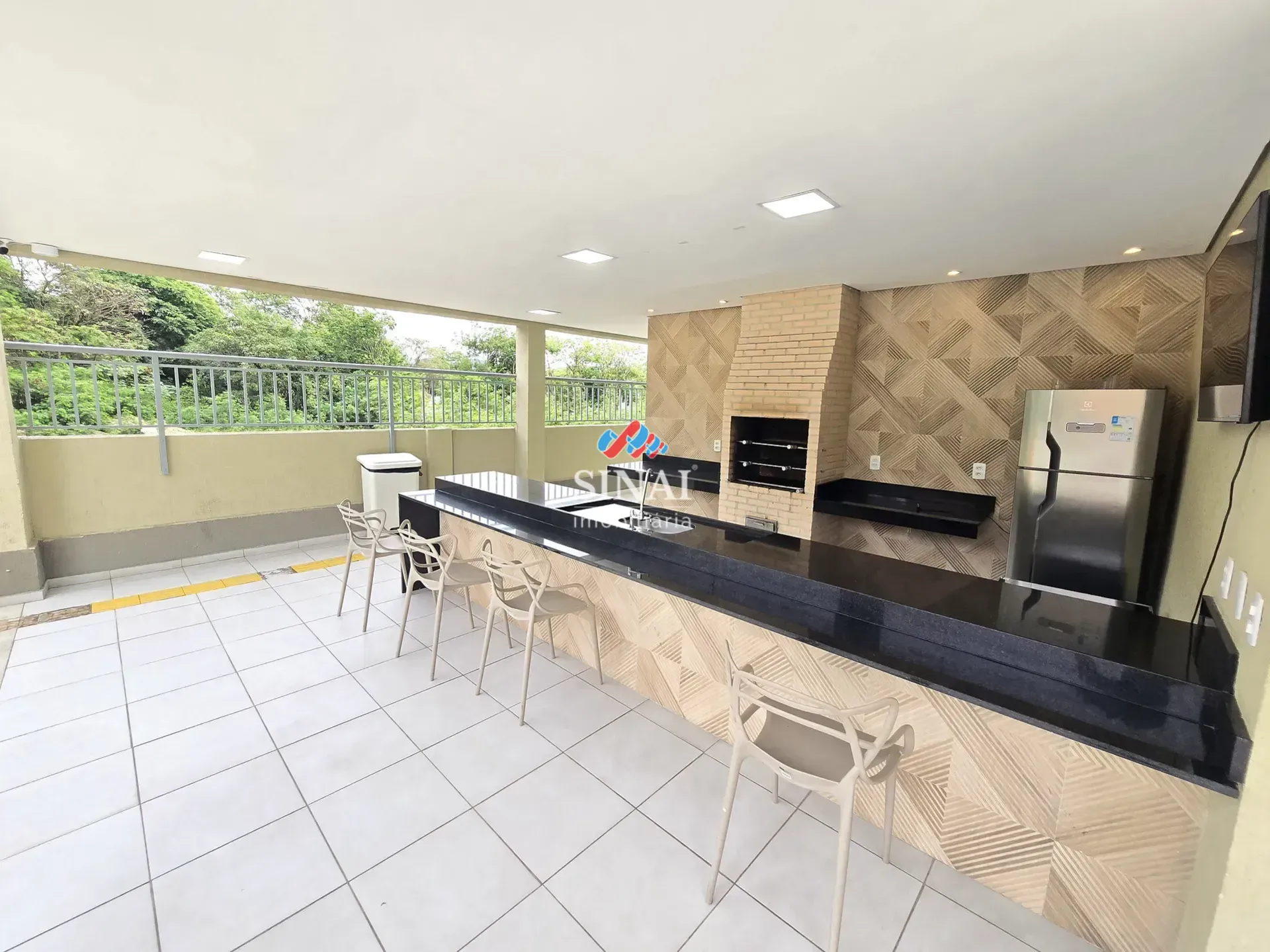 56 m² apartment with 2 bedrooms and a balcony — photo 42