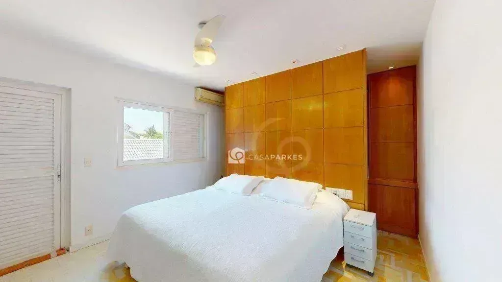 House with 5 bedrooms and 5 bathrooms, 500 m² — photo 13