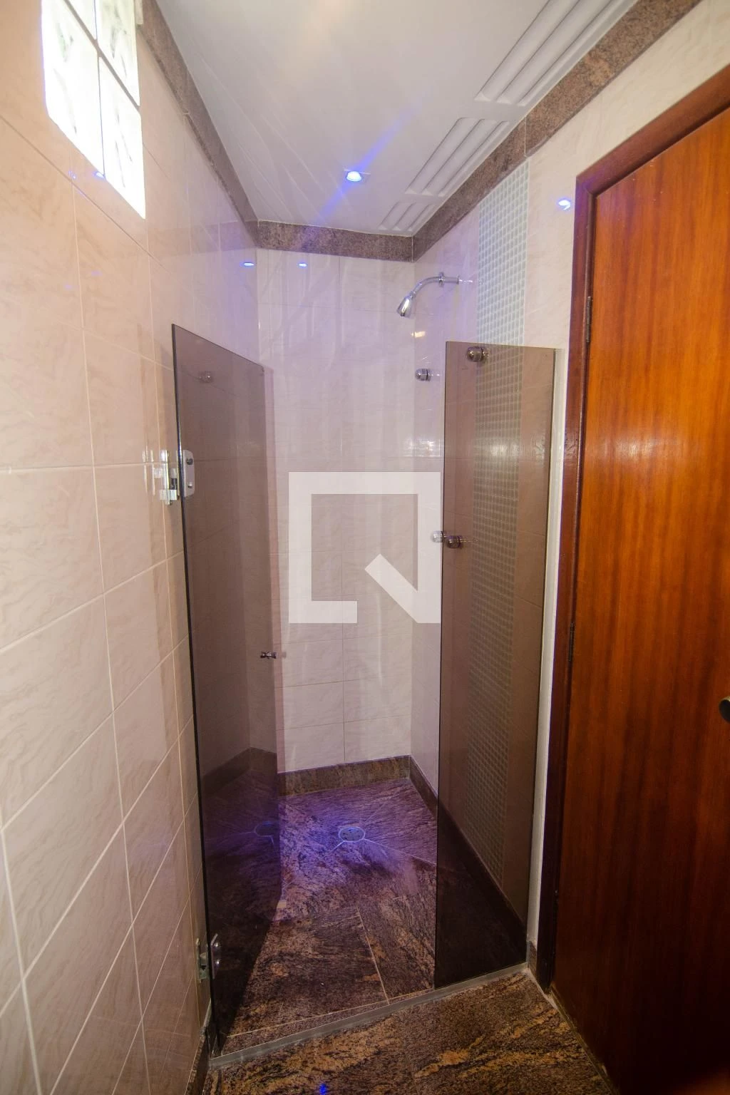 Apartamento sem mobília com 4 quartos e 4 banheiros — photo 49