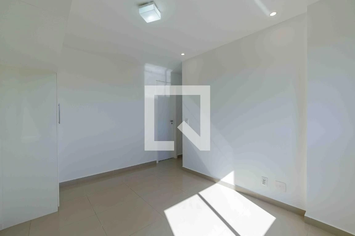 Apartamento para aluguel com 2 quartos e 2 banheiros — photo 31