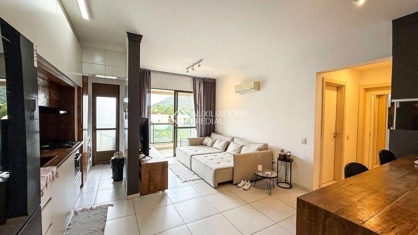 Apartamento amueblado de 2 dormitorios con cocina abierta — photo 11