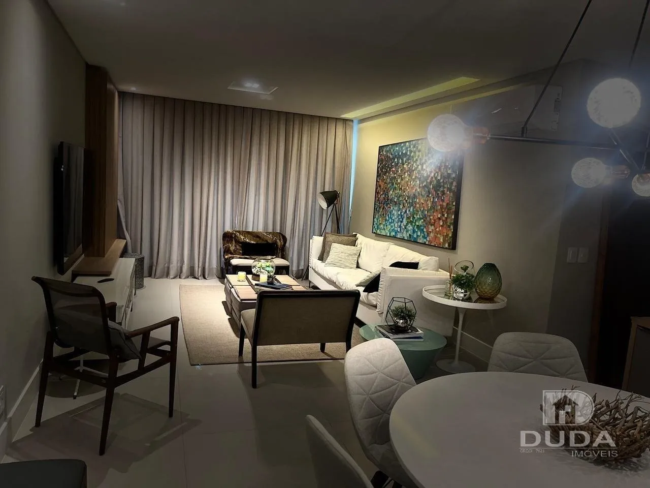 Furnished 2-bedroom suite apartment with gas kitchen