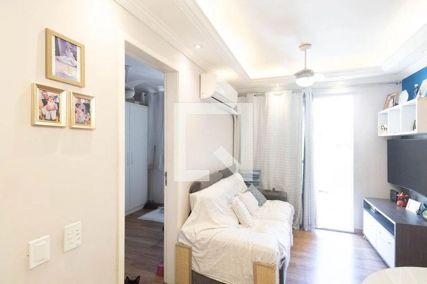 50 m² apartment with a home office and a washing machine — photo 9