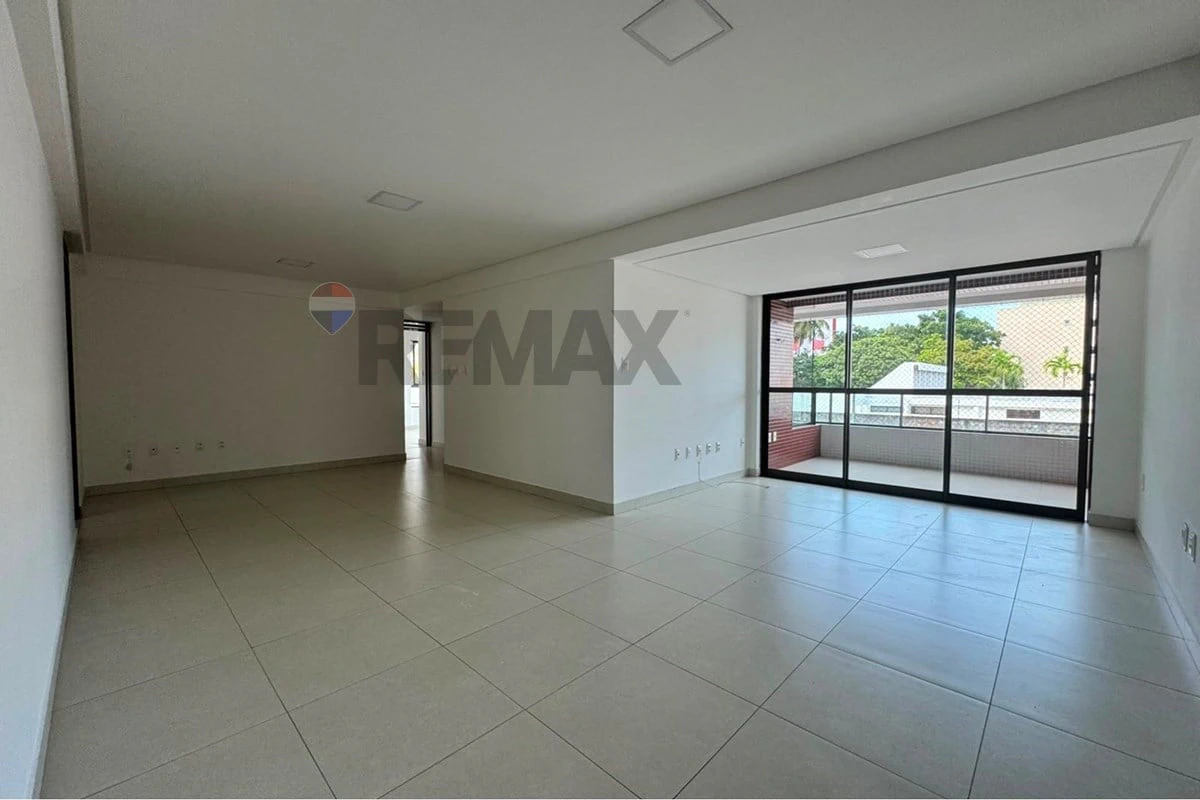 Квартира 142 м² з 4 спальнями та басейном для мешканців — photo 4