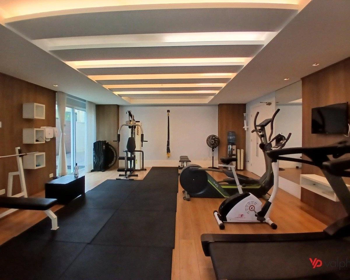 Home office in a 2-bedroom apartment, 105 m² — photo 45