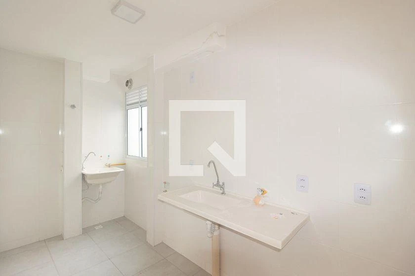 Квартира з 2 спальнями та вбудованою кухнею 42 м² — photo 16
