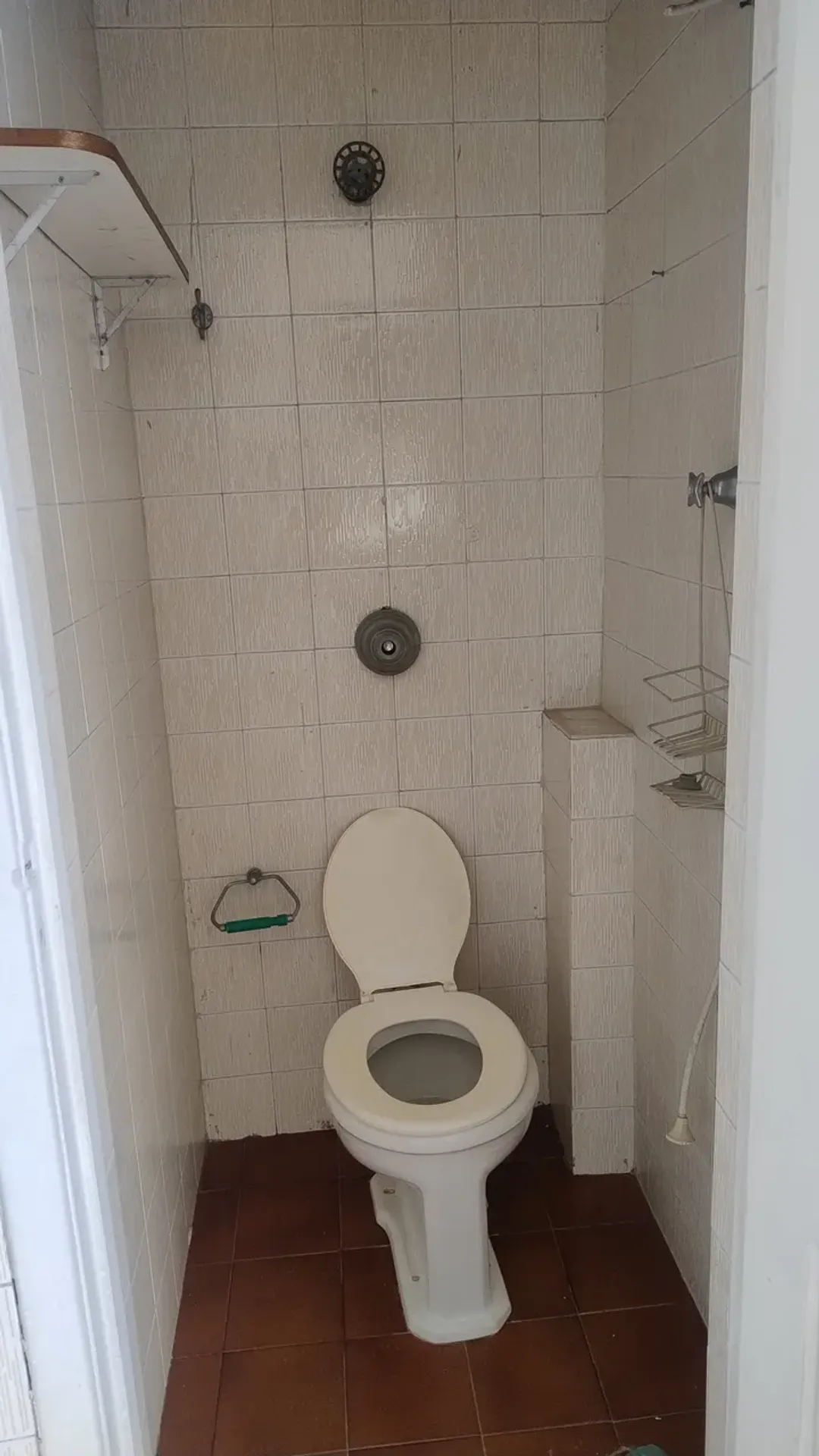 House with 7 bedrooms and 5 bathrooms with balcony BBQ — photo 54