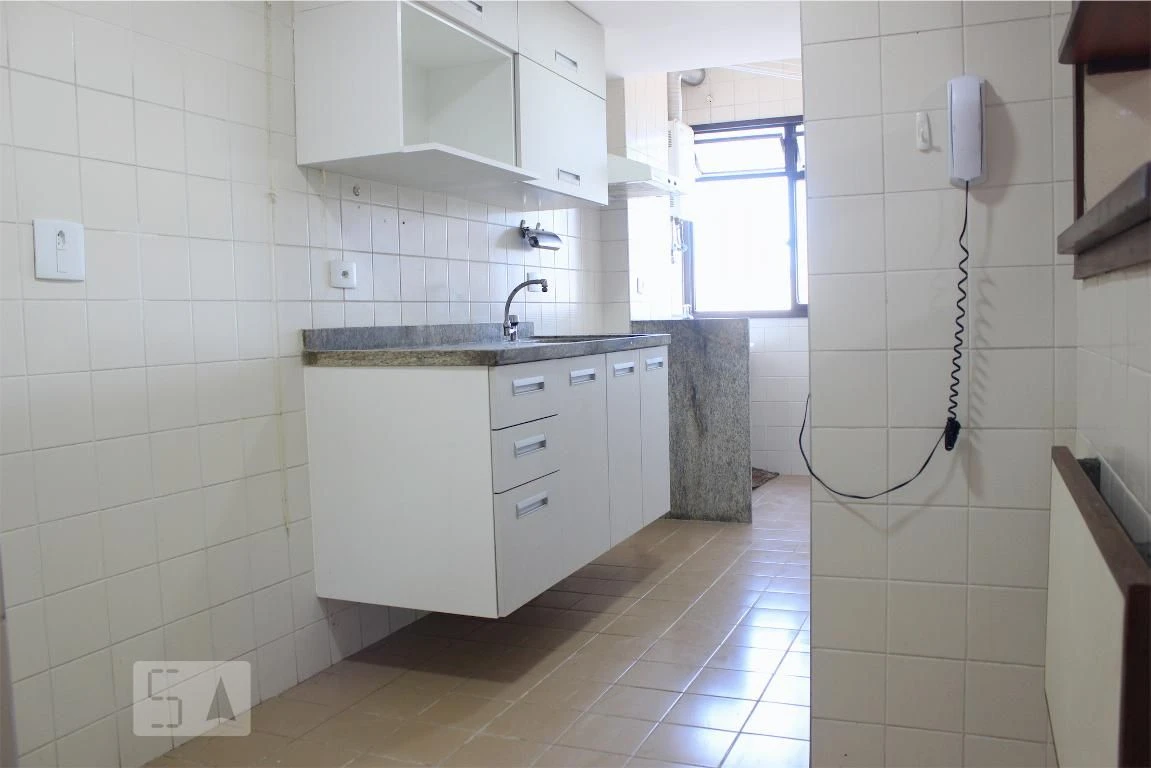 2-bedroom apartment with a water view — photo 6