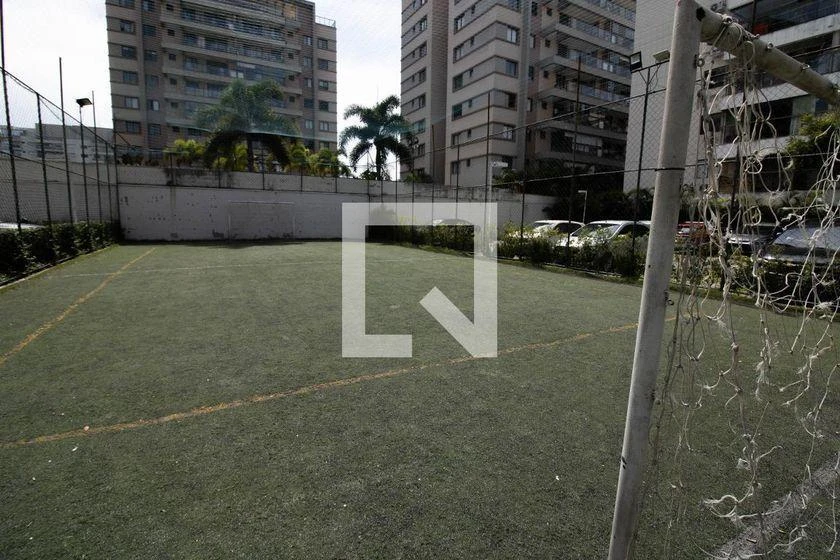 2-bedroom apartment with a walk-in closet in Rio de Janeiro — photo 29