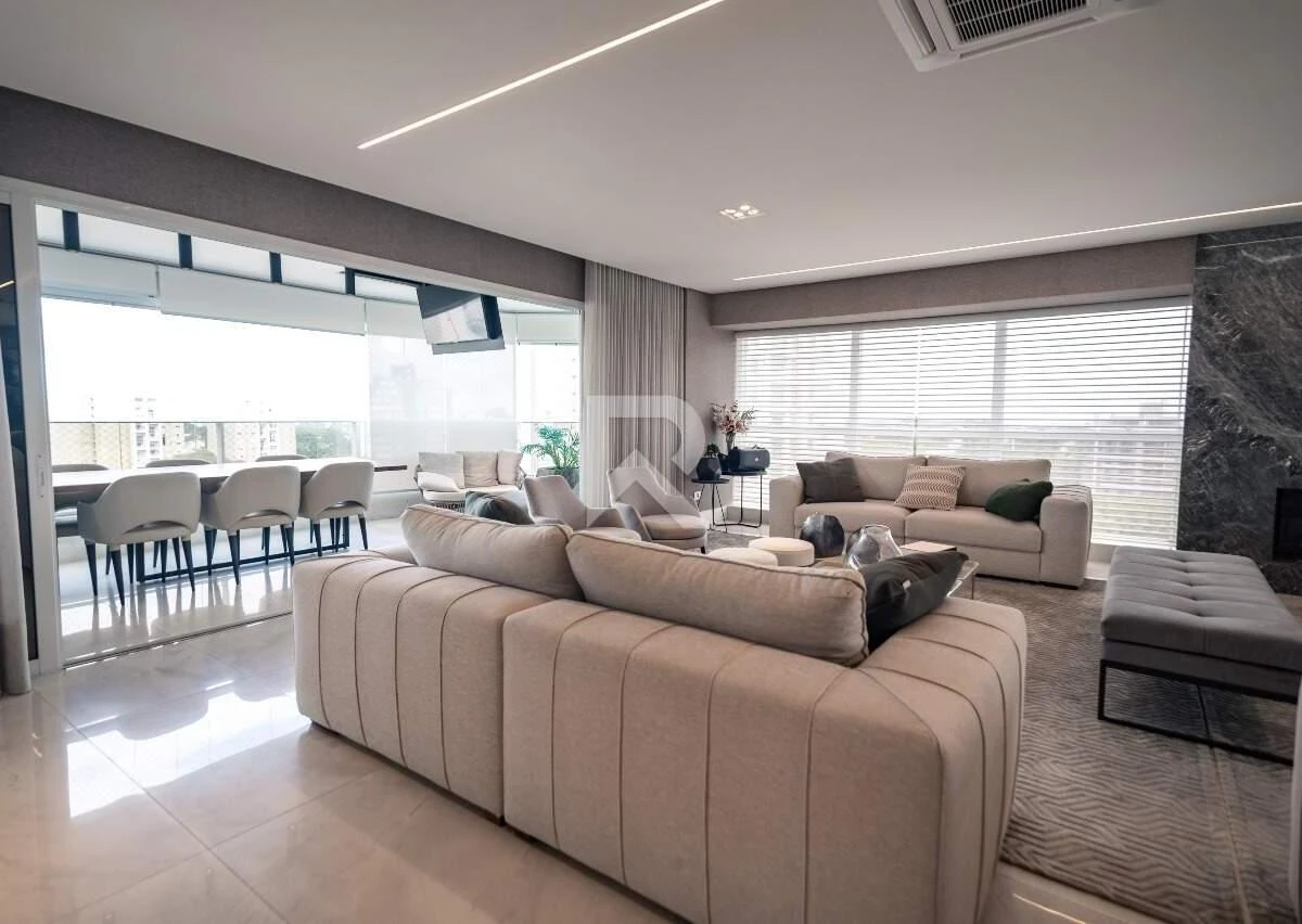 4 en-suite apartment with 373 m² and 5 parking spots — photo 13