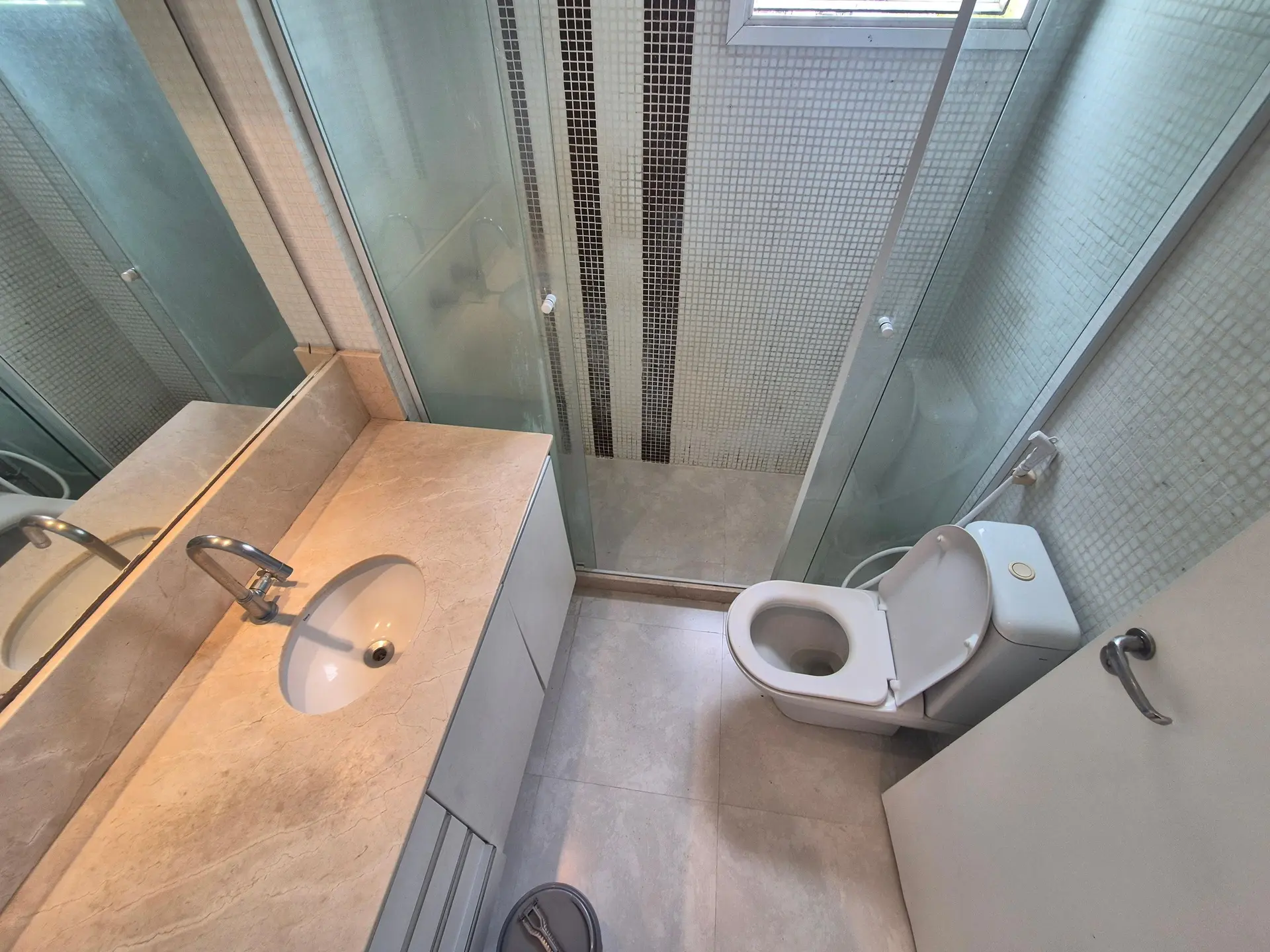 91 m² apartment with a home office and a mountain view — photo 49