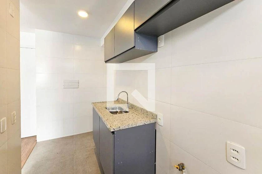 2-bedroom apartment in a building with a gym — photo 47