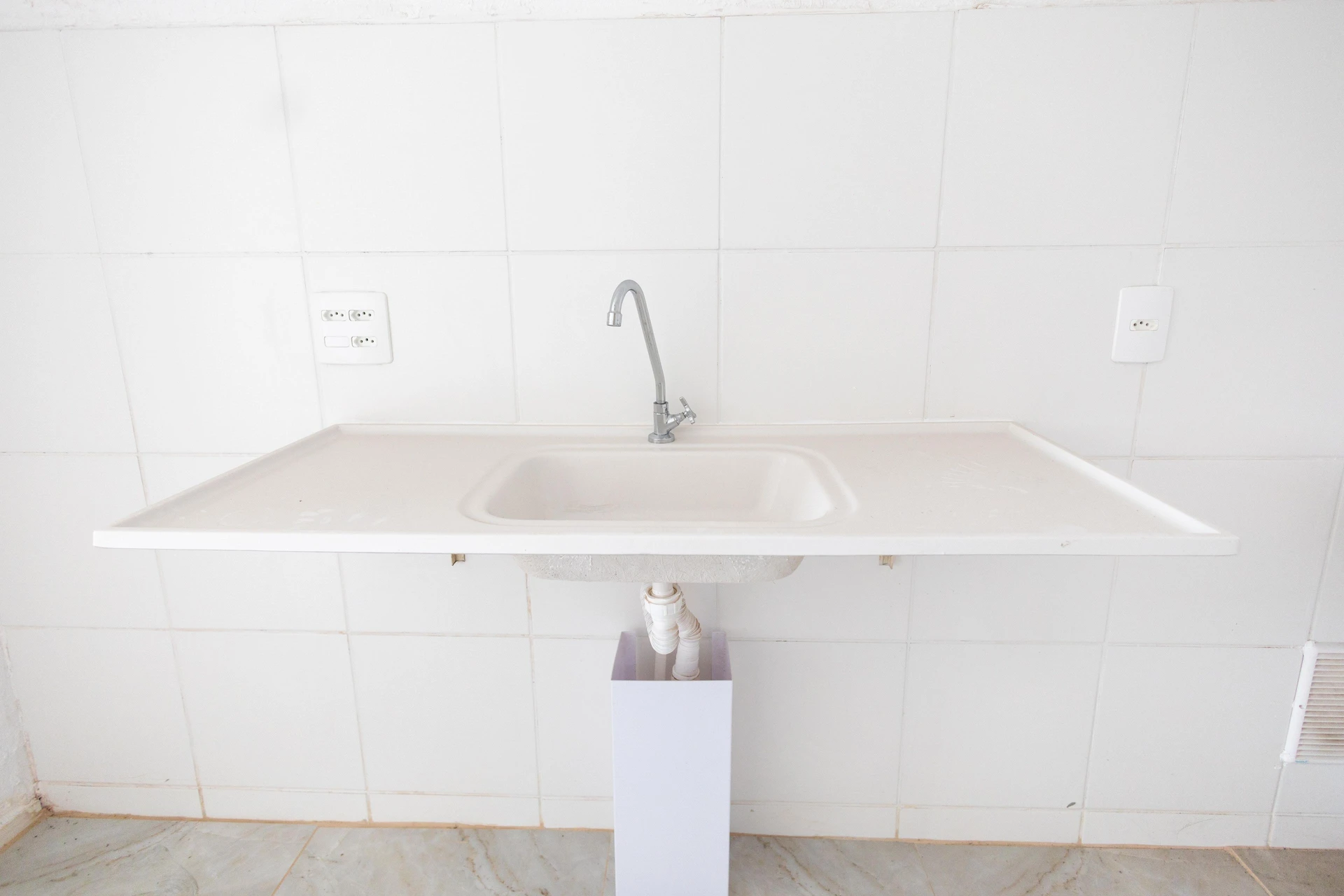 Rental apartment with 2 bedrooms and 1 bathroom — photo 18