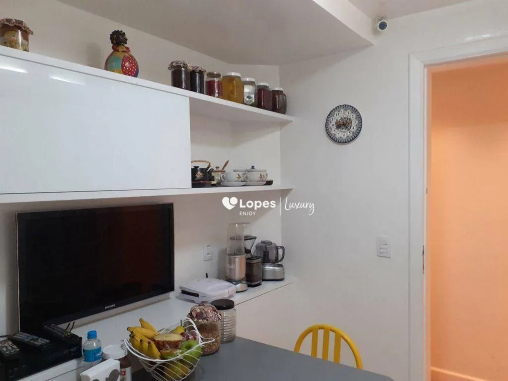 Triplex penthouse with 4 bedrooms and 3 suites, 2 parking — photo 35