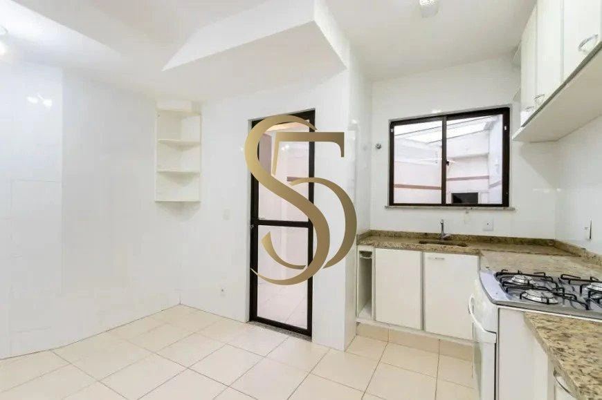 170 m² house with 4 bedrooms and a balcony — photo 15