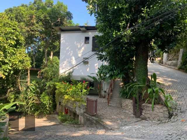 Casa com 4 quartos e varanda, estilo rústico — photo 47