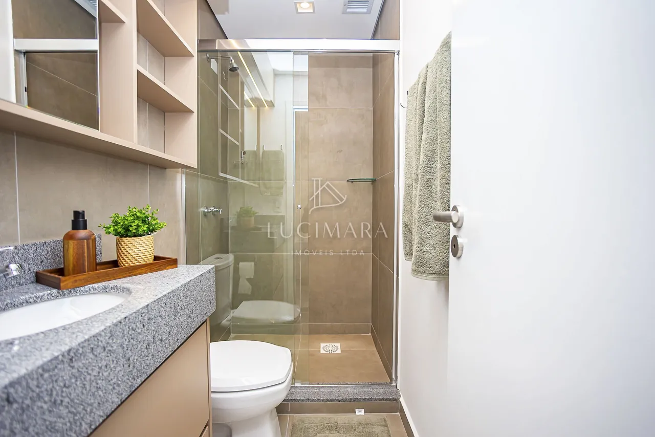 Furnished 1-bedroom apartment with open-plan kitchen — photo 8