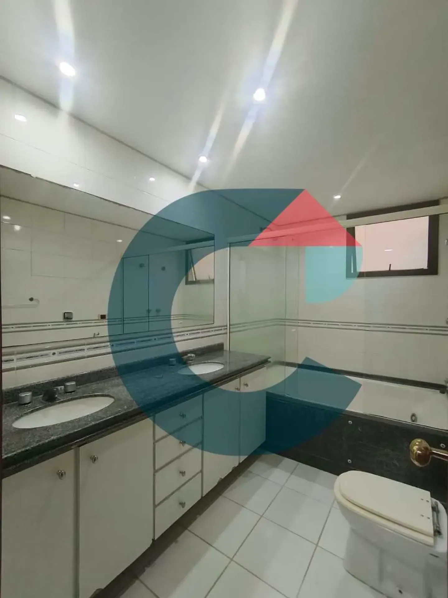 Departamento en piso 2 con bañera — photo 2