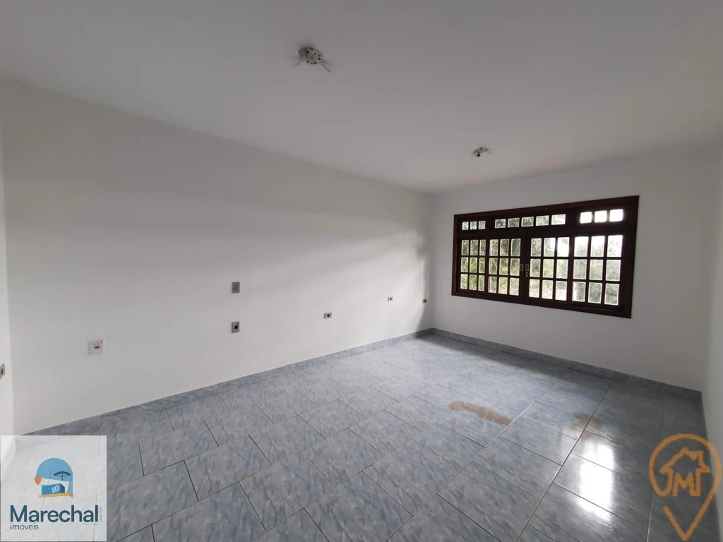 3-bedroom house, 143 m²