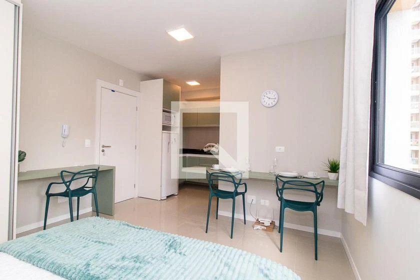 Furnished studio, 21 m², with a washing machine — photo 3