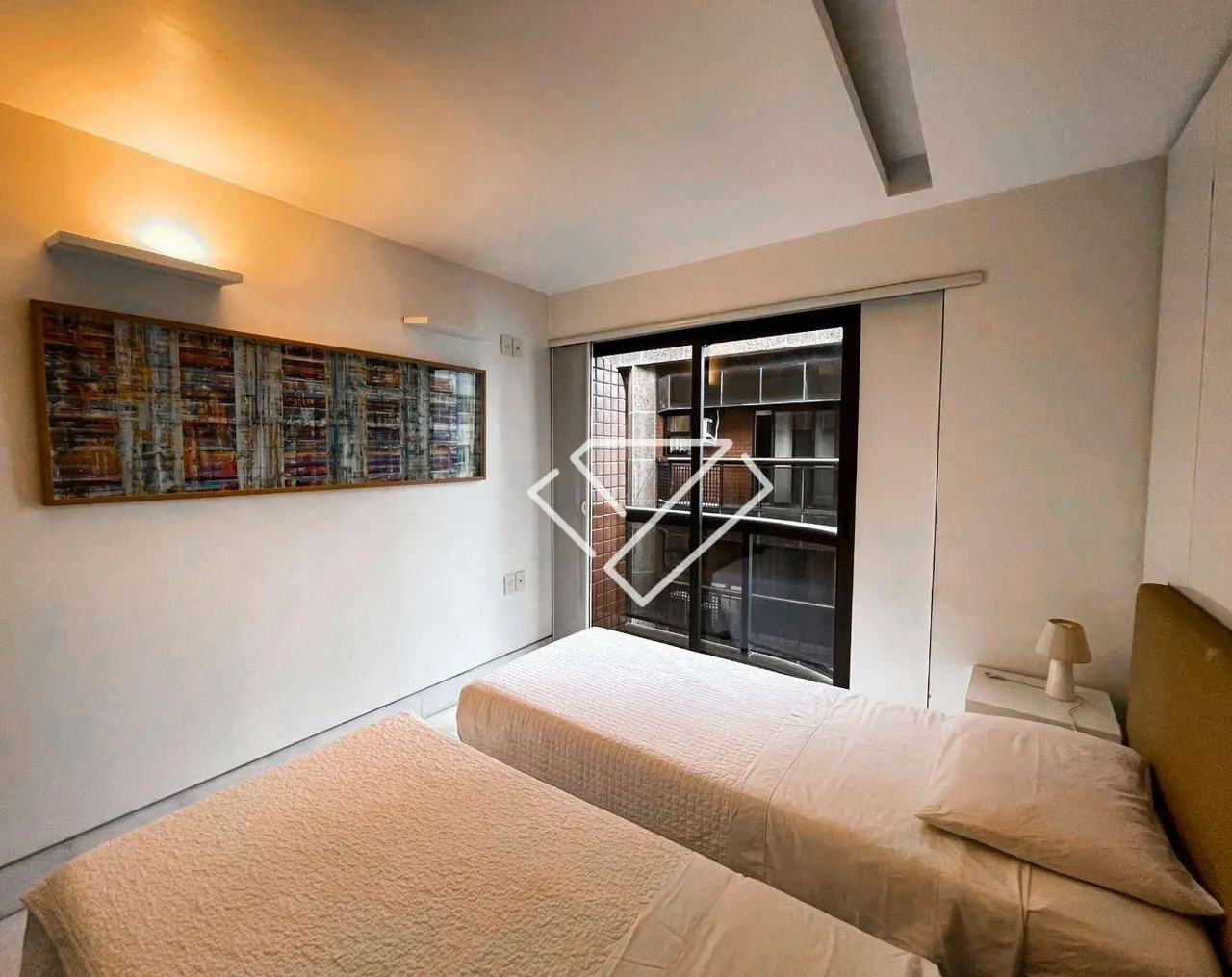 Furnished 2-bedroom apartment with closed kitchen 82 m² — photo 9