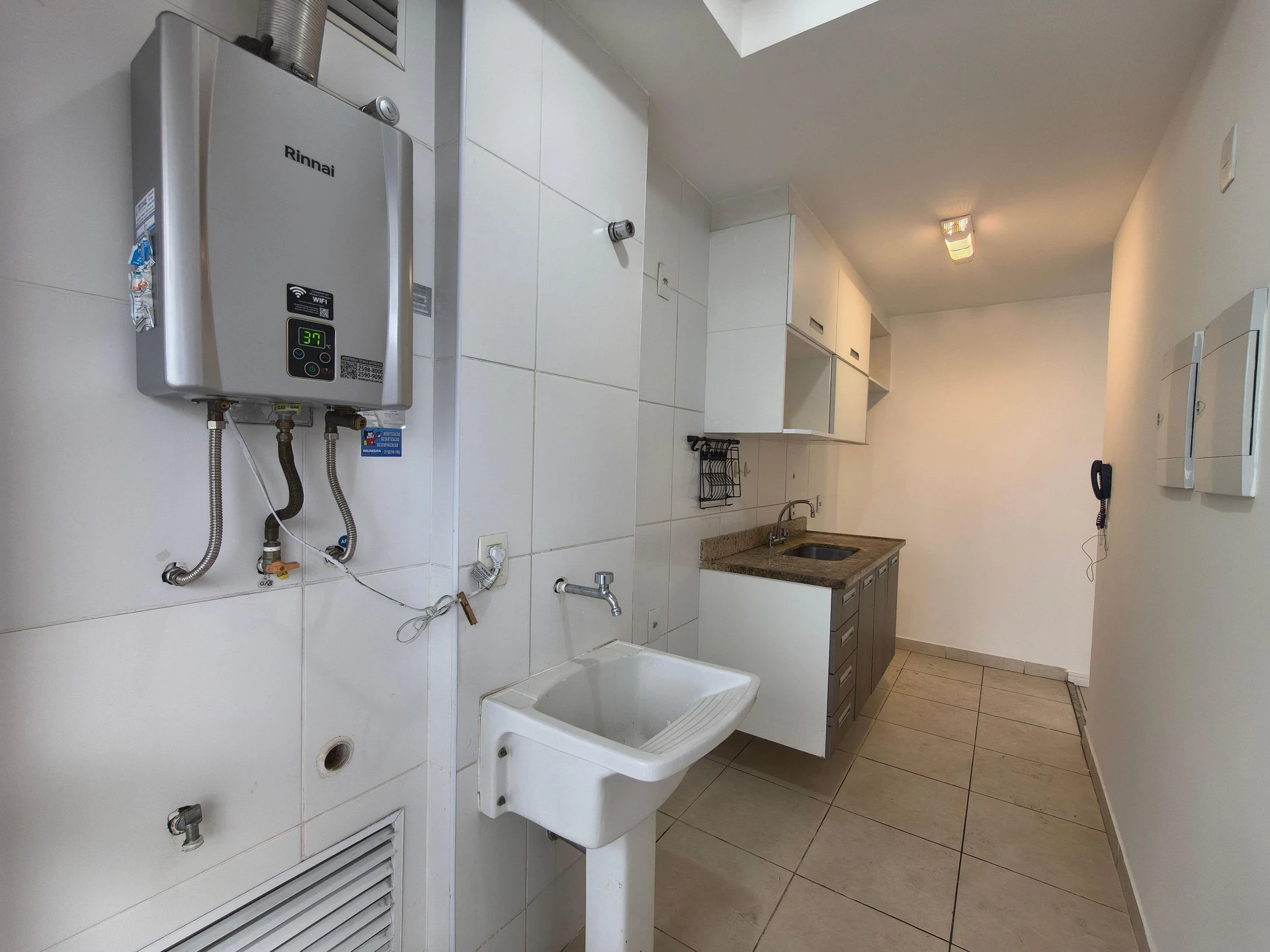 Apartamento de aluguel com 2 quartos e varanda — photo 31