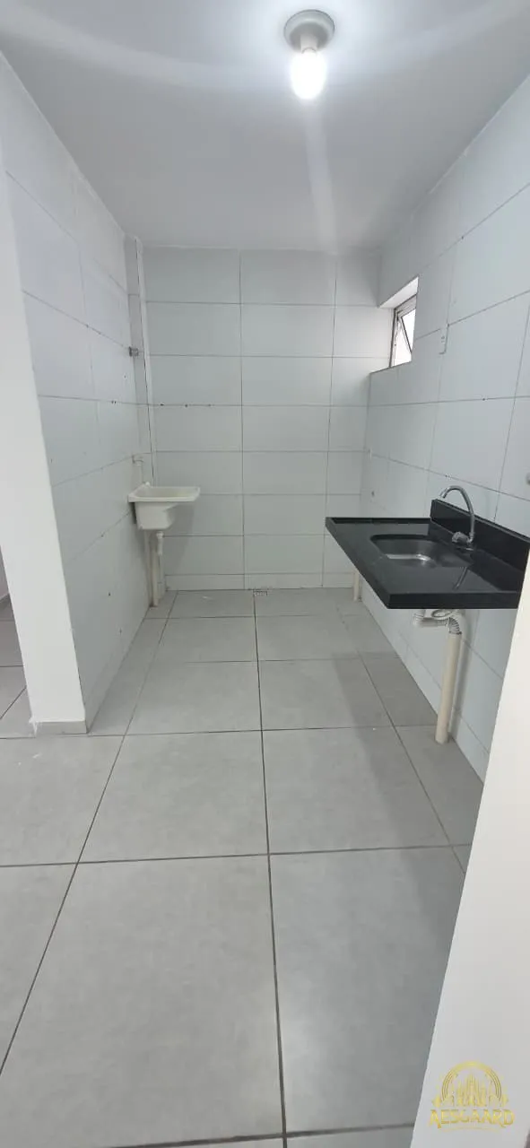 Квартира з 2 спальнями, у будинку є басейн — photo 10
