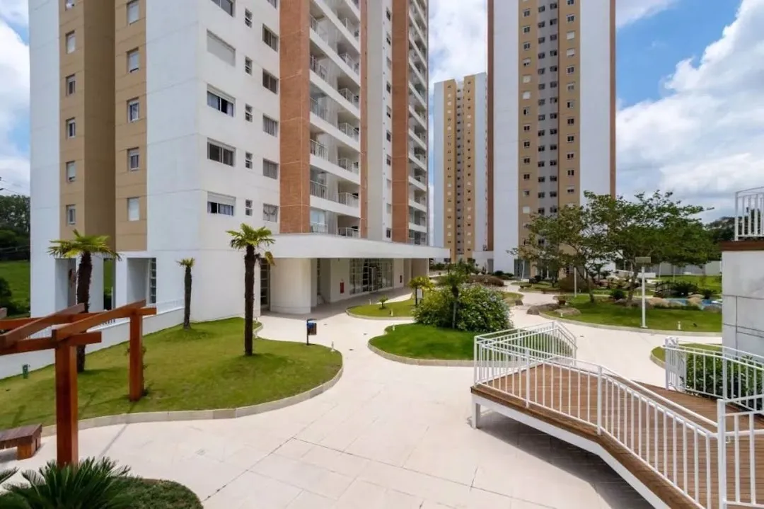 Apartamento de 2 dormitorios con balcón cerrado en vidrio — photo 25