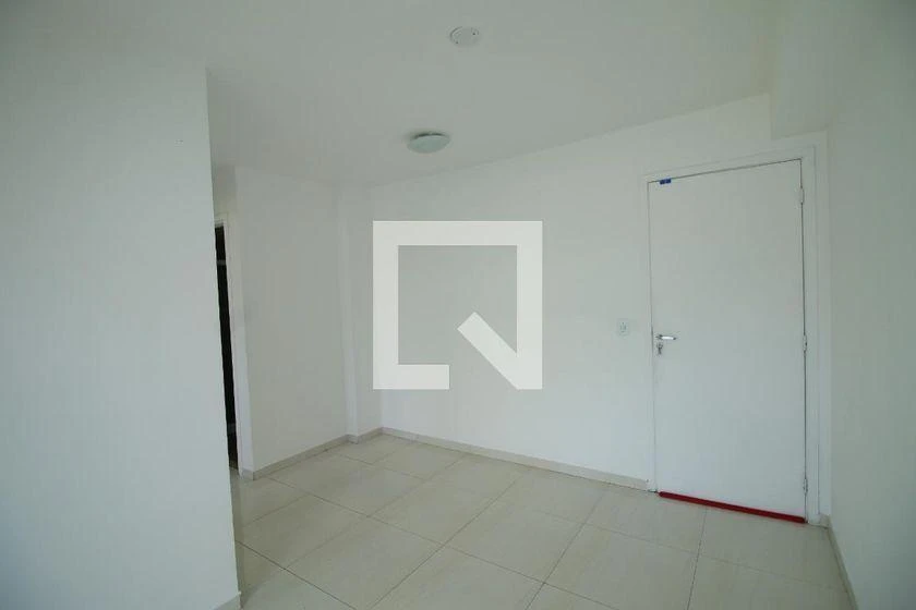 2-bedroom apartment in a building with a pool — photo 37
