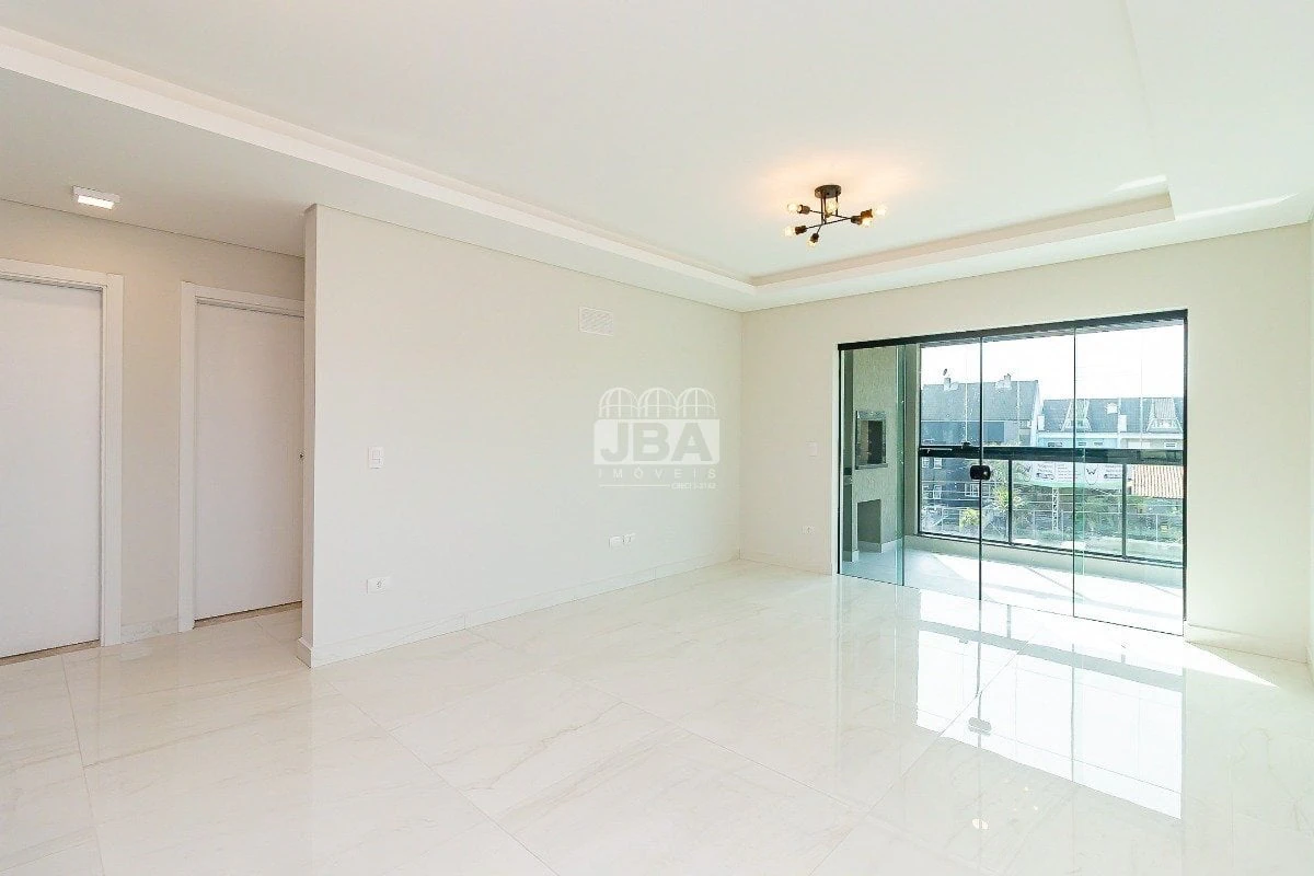 2-bedroom apartment with open-plan kitchen, 161 m²