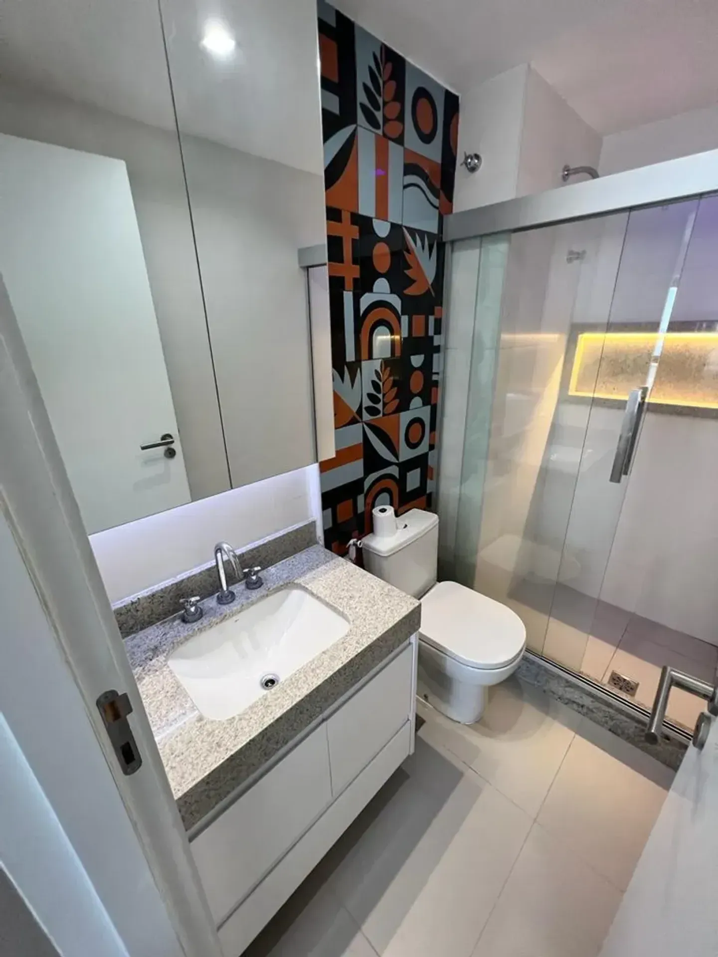 2-bedroom apartment with a water view in Rio de Janeiro — photo 58